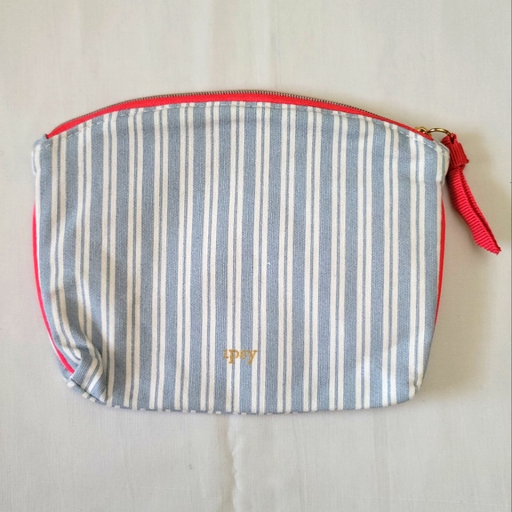 NWOT Ipsy Striped Cosmetic/Makeup Glam Bag
